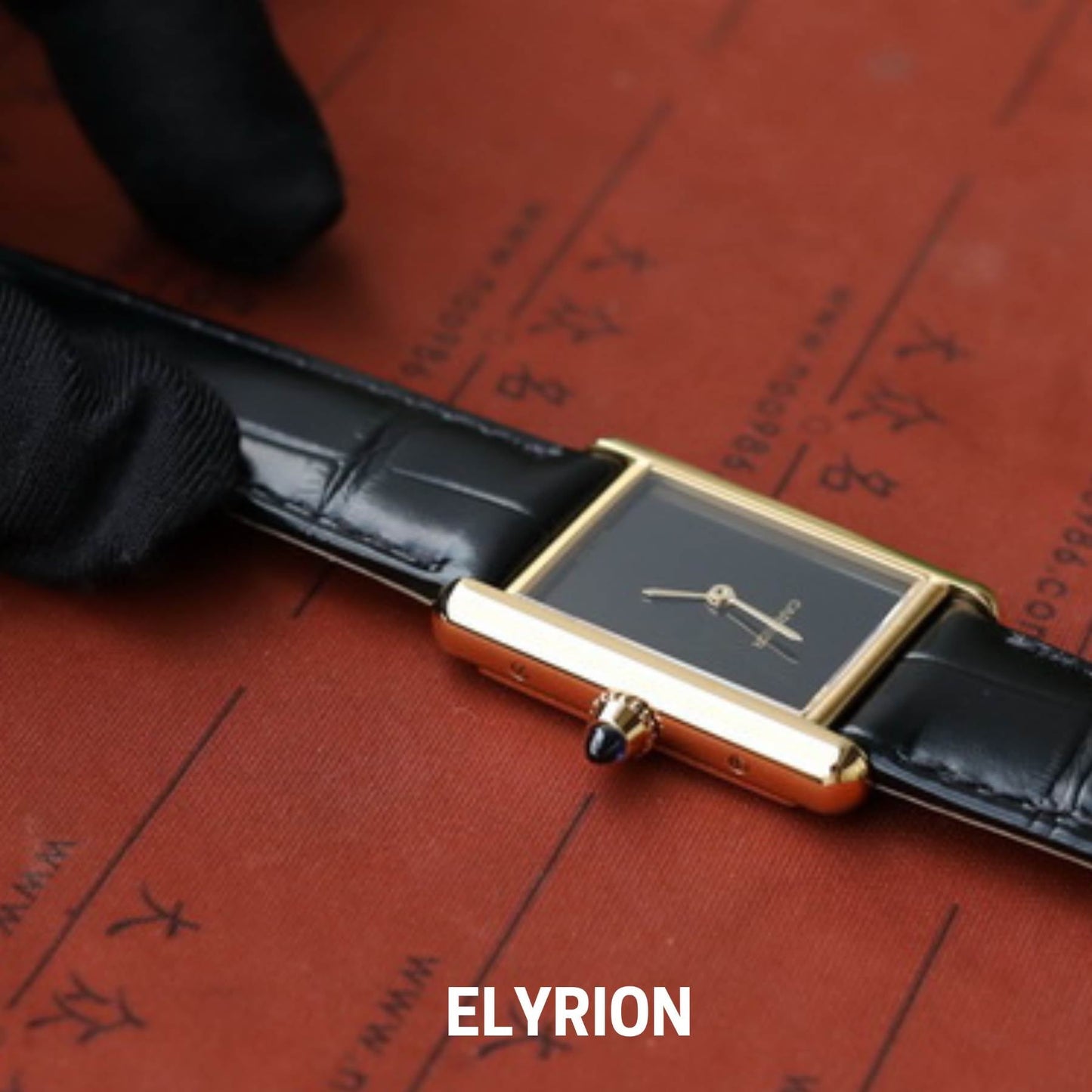 Montre Femme - Tank Must Gold