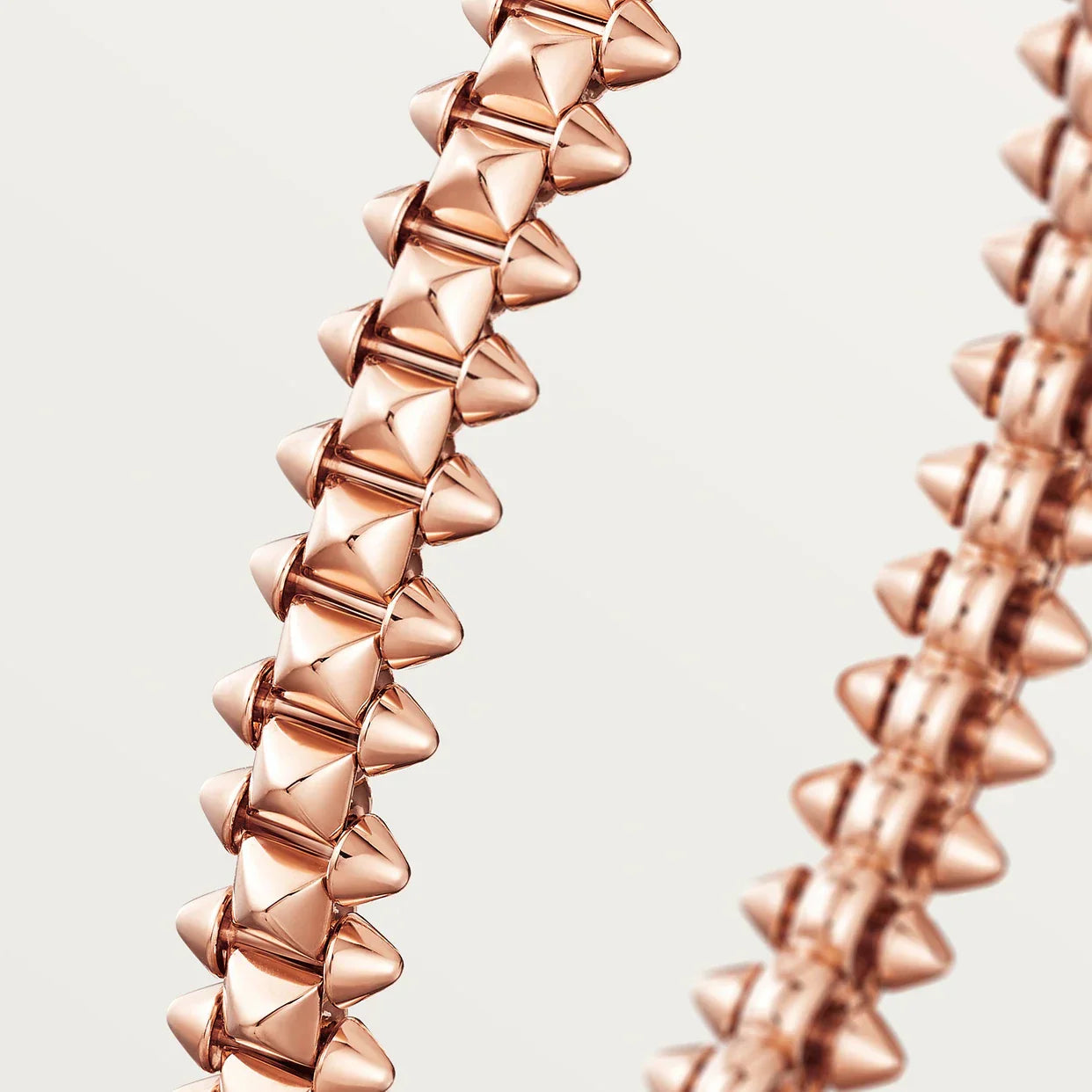 Bracelet de luxe pour femme / CF40008