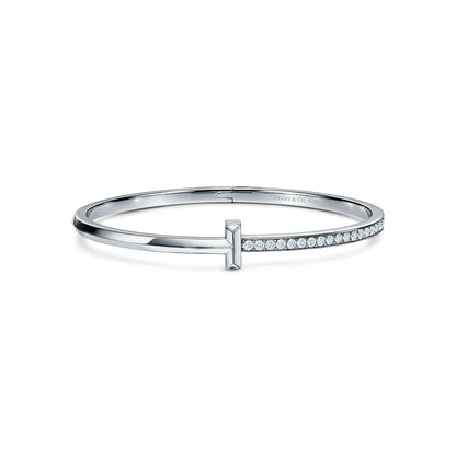 Bracelet de luxe pour femme / CF400015
