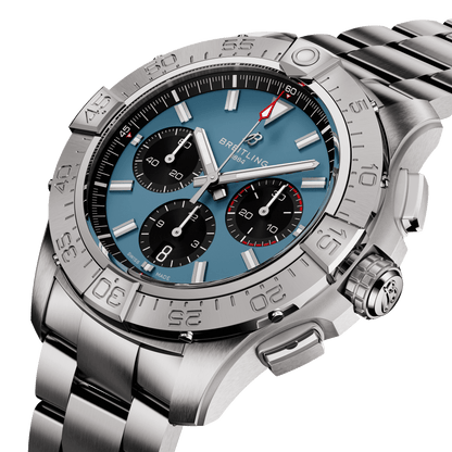 Montre Breitling Avenger B01 Chronograph automatique cadran bleu